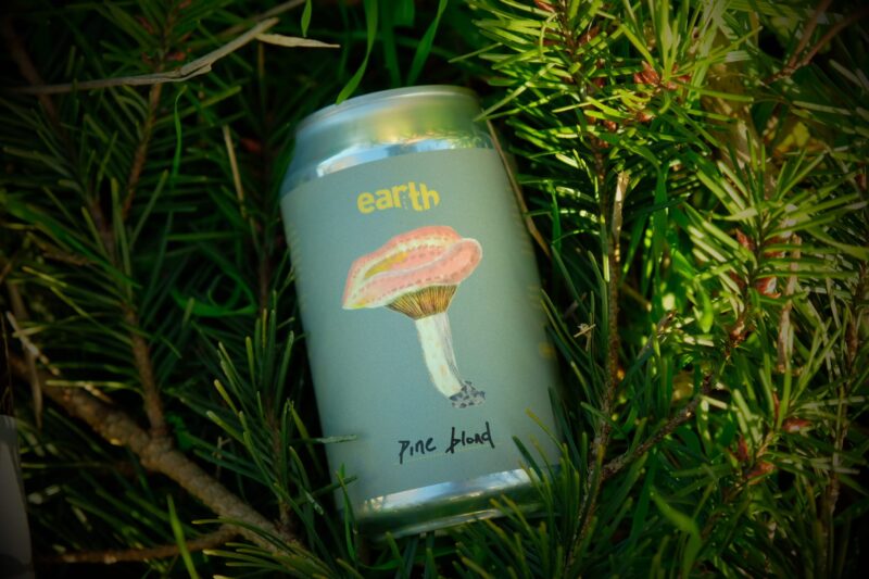 A can of Pine Blond